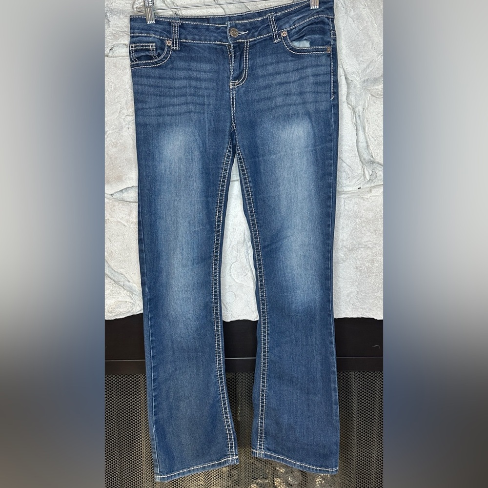 Maurices | Women’s Denim Jeans w/Two Sequined Pockets Low Rise Stretch Size 7/8